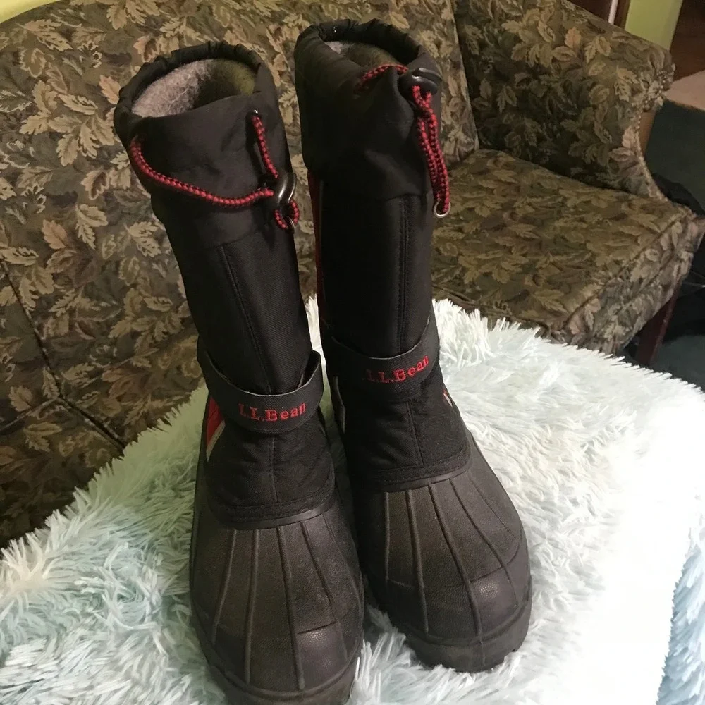 L.L. BEAN Kids DCR841 Black & Red‎ Mid Calf Winter Boots With Liner Big Kids 6